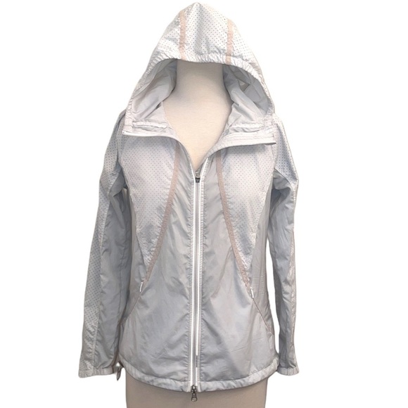 Athleta Jackets & Blazers - ATHLETA white hooded windbreaker jacket in women’s XXS